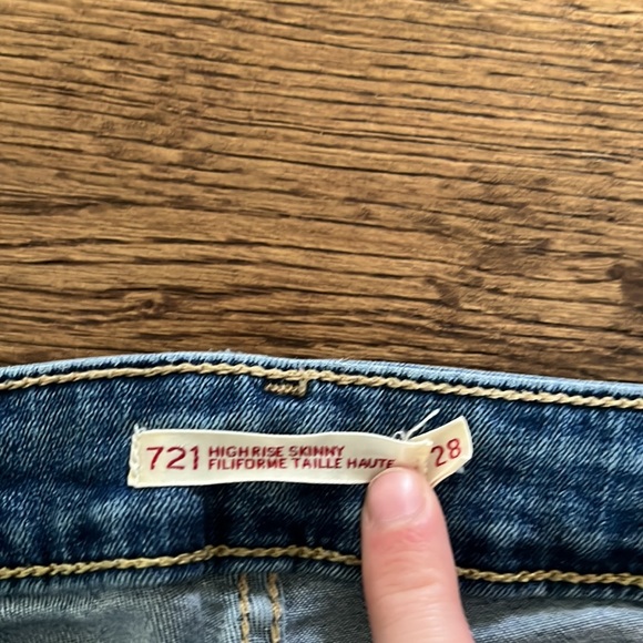 Levi 721 high waisted skinny jeans size 28 - Picture 2 of 3